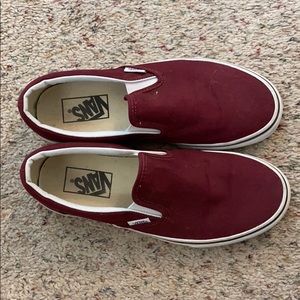 No lace up maroon vans